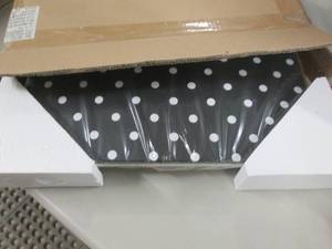 lot 319 image: 16 Inch Polka Dot Style Tile...