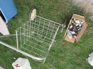 lot 456 image: Metal Framed RollingCarry Cart & B...