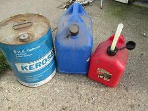 lot 463 image: Kerosene Can Not Full, Travel Wat...
