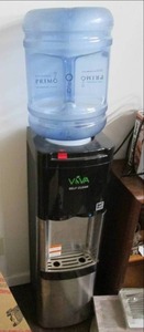 lot 108 image: Viva Self Cleaning Water Cooler Wit...