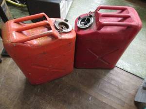 lot 117 image: (2) Vintage Gas Cans...