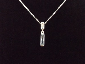 lot 7 image: .925 Sterling Silver Emerald Cut Topaz Pendant Necklace