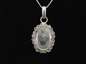 lot 30 image: .925 Sterling Silver Moss Agate Cabochon Pendant Necklace