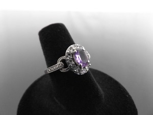 lot 55 image: .925 Sterling Silver Faceted Amethyst Crystal Ring Size 7