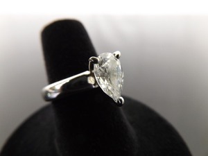 lot 73 image: .925 Sterling Silver Pear Cut Crystal Ring Size 6