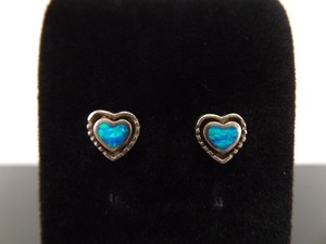 lot 84 image: .925 Sterling Silver Inlayed Opal Heart Post Earrings