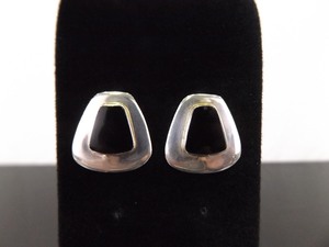 lot 92 image: .925 Sterling Silver Black Onyx Post Earrings