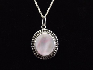 lot 22 image: .925 Sterling Silver Pink Mother of Pearl Pendant Necklace