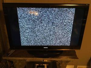 lot 108 image: 46 Toshiba Flat Screen Television
