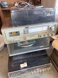 lot 38 image: Stereos  Large Record Player Does Not Work 42 x 26 12 x 17 17