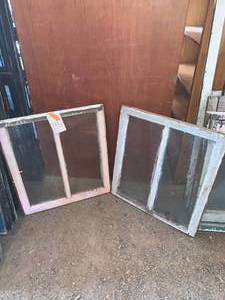 lot 121 image: 2   Vintage Window 25 x 27 12