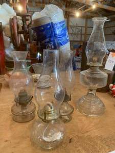 lot 164 image: 4 Glass Oil Lamps