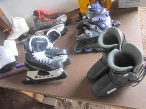 lot 62 image: Skates & Ski Boots
