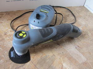 lot 31 image: Oscillating Tool