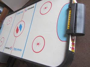 lot 63 image: Air Hockey Table