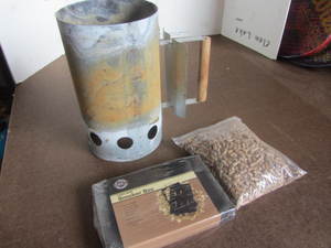 lot 65 image: Smoker, Pellets, Box
