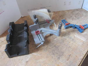 lot 37 image: Miter & Corner Clamps