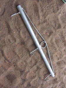 lot 82 image: Fence Stretcher