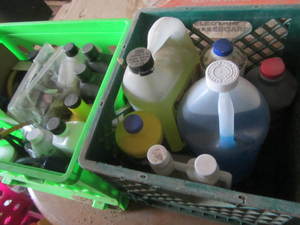 lot 140 image: Auto Fluids