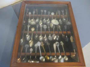 lot 186 image: Spoon Collection