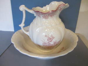 lot 193 image: English Pitcher & Bowl