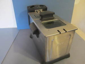 lot 198 image: Deep Fryer
