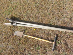 lot 237 image: Post Hole Digger, Seedling Planter