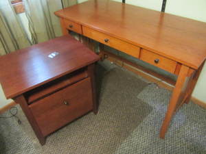 Computer desk - Mission style 48Lx...