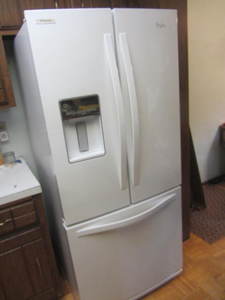 Whirlpool refrigerator, top French ...