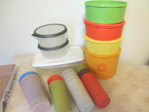 Tupperware with rainbow storage & g...