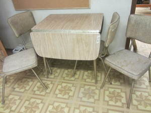 Vintage dropleaf table & four chair...