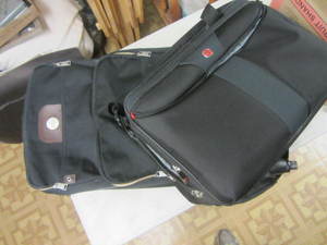American Tourister roller bag 14x1...