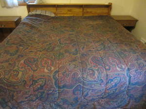 King size bed with bookcase headboa...
