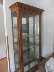 China cabinet, lighted with four gl...