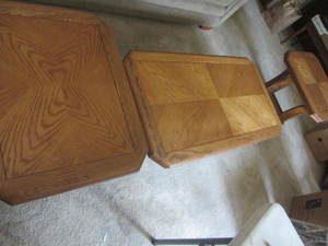 Coffee & matching end tables, coffe...