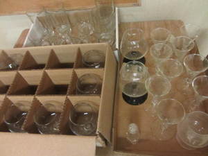 Bar glasses snifters, nine liqueur...