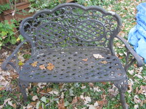 Cast garden bench 38L, seat is 18...