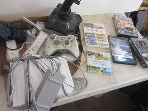 Wii, game controllers, games...
