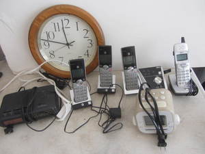 Elgin clock, clock radio, AT&T cord...