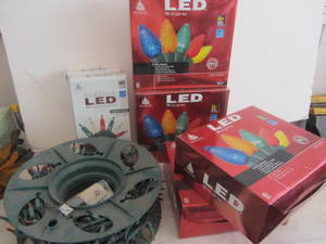 LED C9 lights - four new in box, tw...