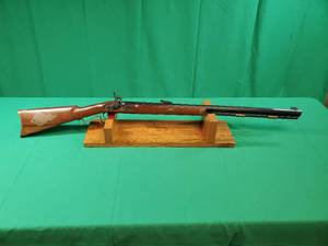 lot 1-64 image: Thompson Muzzle Loader