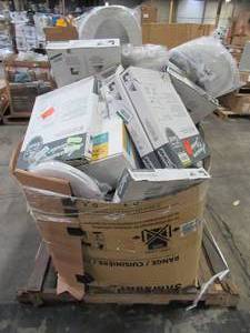 lot 244 image: WHOLESALE MIXED PALLET OF MISCELLANEOUS TOILET SEATS AND OTHER HARDWARE