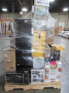lot 407 image: WHOLESALE MIXED PALLET OF MISCELLANEOUS HOUSEWARES, AC UNIT AND MORE