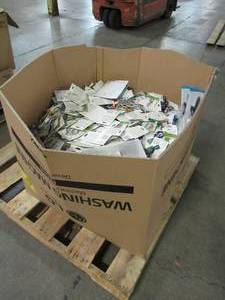 lot 335 image: WHOLESALE MIXED PALLET OF MISCELLANEOUS FASTENERS, PULLEYS, CLAMPS AND MORE