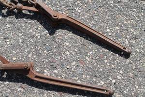 lot 26 image: Ratchet Chain Binder