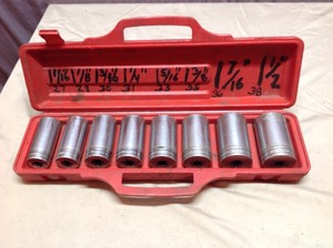 lot 9 image: Snap-On Socket Set