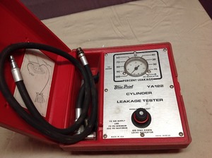 lot 32 image: Cylinder Leakage Tester