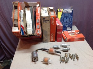lot 53 image: Air Filters & Fuel Line Filters