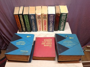 lot 60 image: Auto Repair Shop Manuals