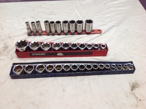 lot 64 image: Sockets